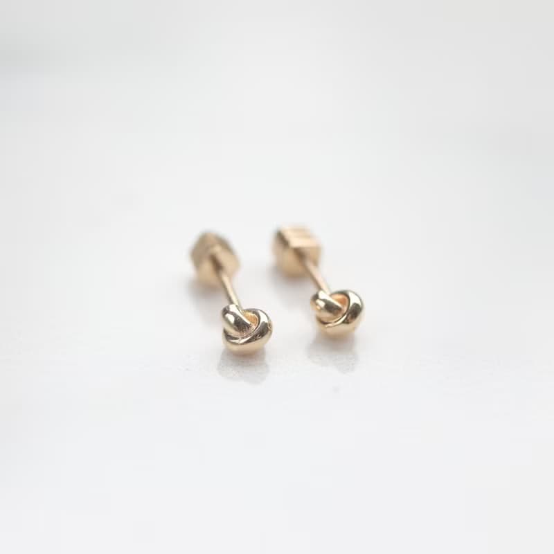 純14K  金豆豆鎖珠耳環 (單個)耳骨 耳窩 不退色