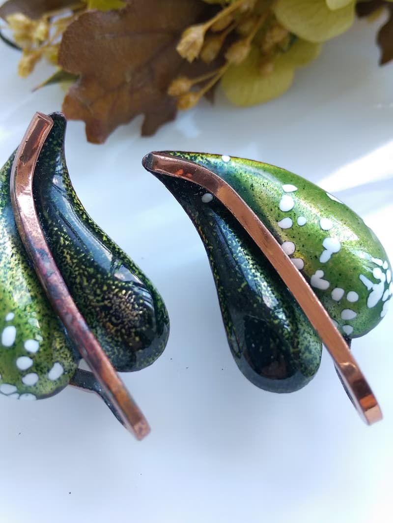 Vintage Jewelry 西洋古董飾品 MATISSE Renoir 心形葉 夾式耳環