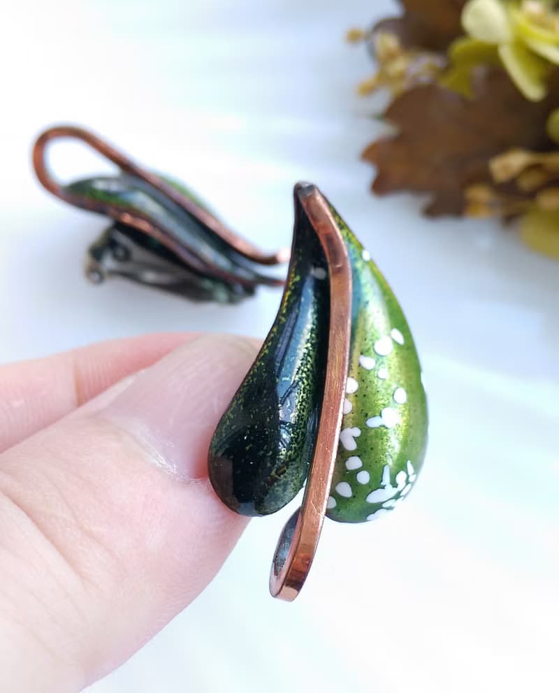 Vintage Jewelry 西洋古董飾品 MATISSE Renoir 心形葉 夾式耳環