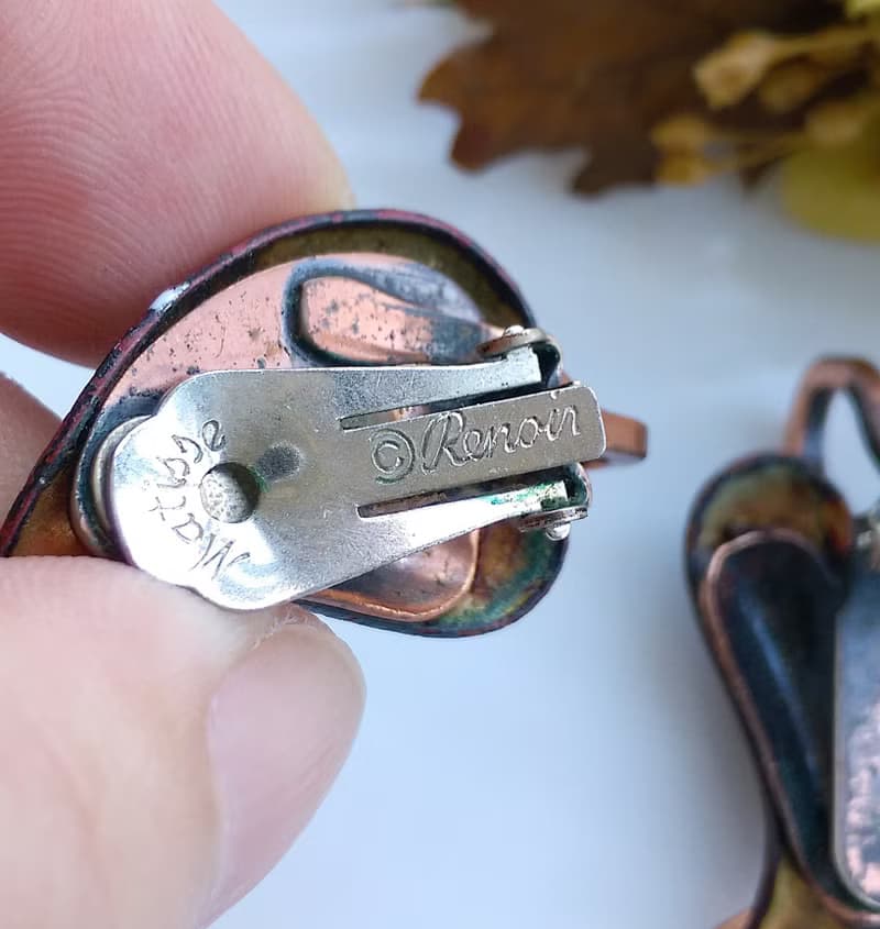 Vintage Jewelry 西洋古董飾品 MATISSE Renoir 心形葉 夾式耳環