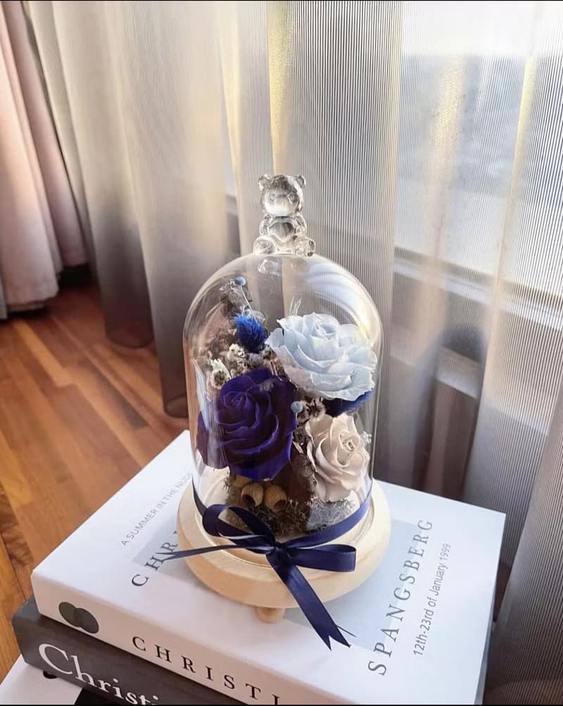 永生花-寶石藍 不凋花 玫瑰 夜燈 玻璃罩 生日送禮 情人節禮物