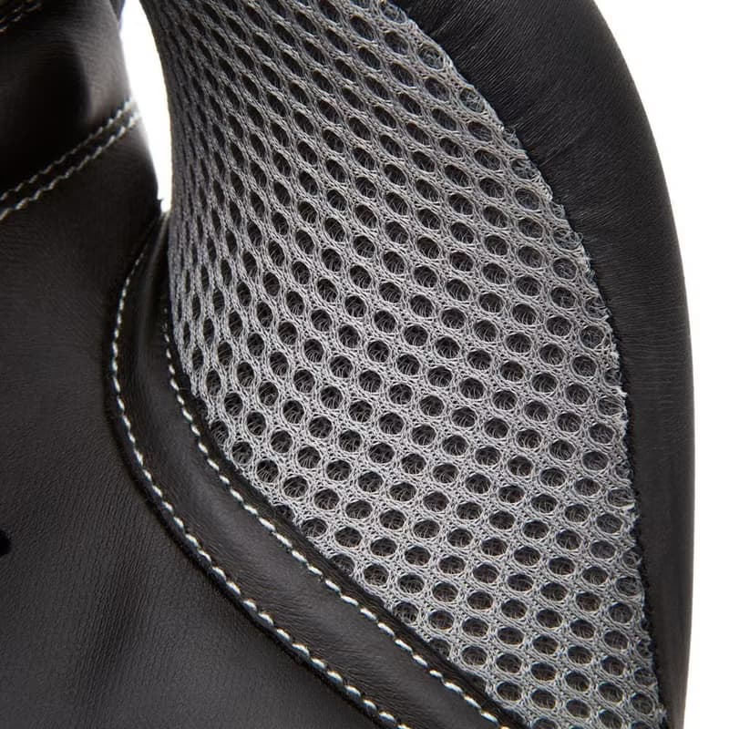 Boxing Gloves 拳擊訓練手套 - Black