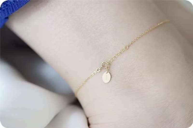 目標を貫徹する助けとなる石 ブルーサファイアのアンクレット　2タイプ 9月誕生石