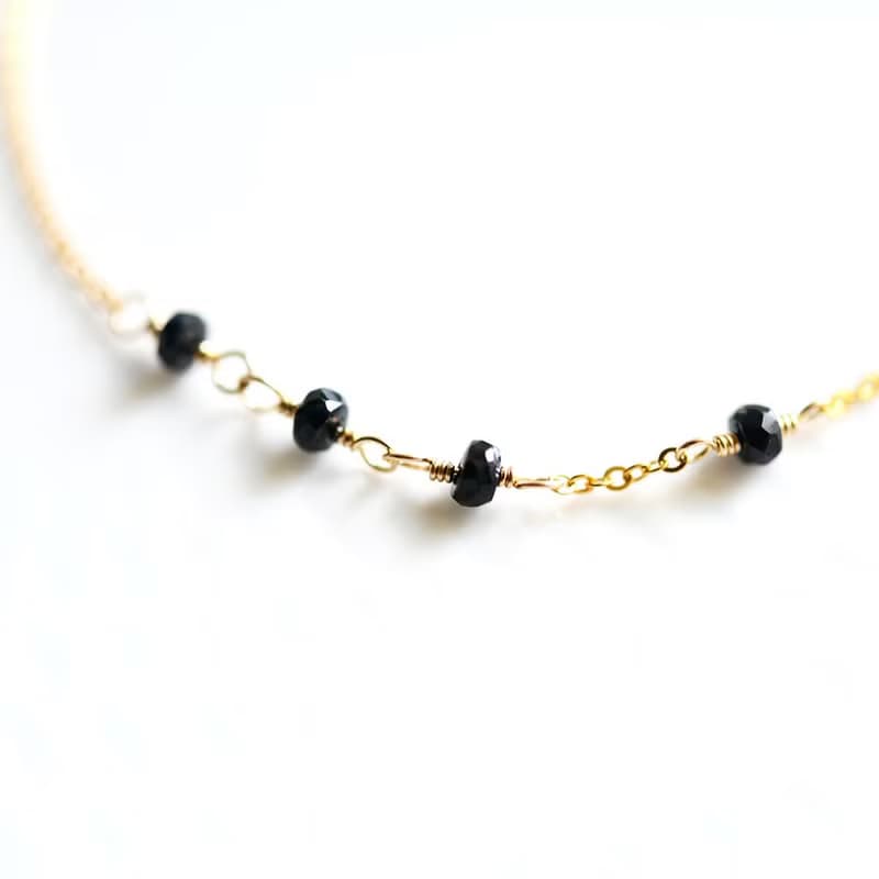 目標を貫徹する助けとなる石 ブルーサファイアのアンクレット　2タイプ 9月誕生石