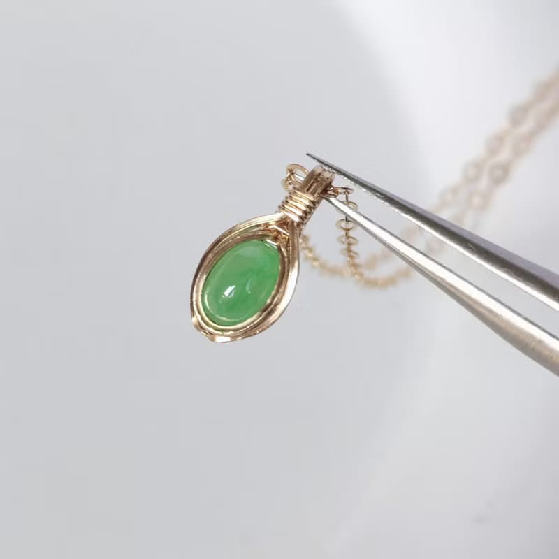 A貨緬甸陽綠翡翠項鍊小清新天然果綠翡翠鎖骨鏈 14KGF精緻感項鏈