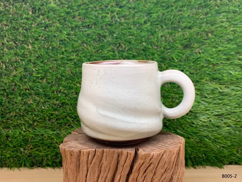 淺青瓷咖啡杯 l 柴燒