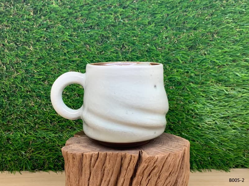 淺青瓷咖啡杯 l 柴燒