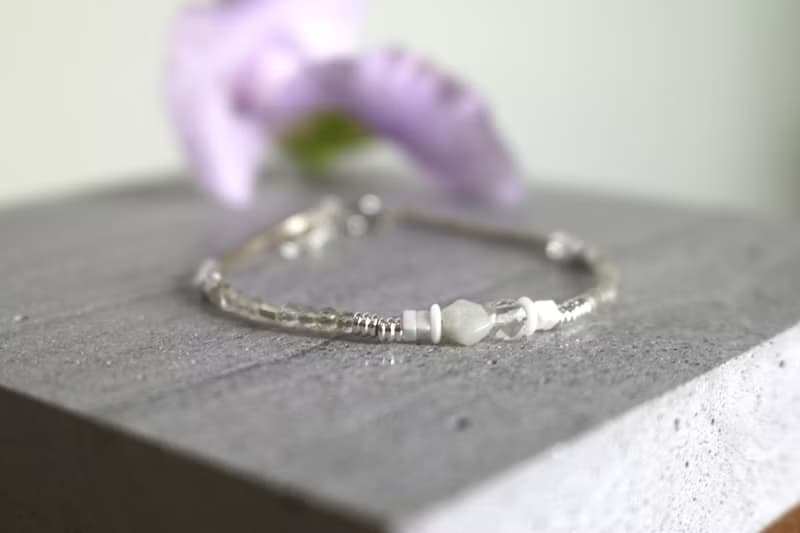 四月誕生石 手鍊 白水晶 白玉 - 化腐朽為神奇 -