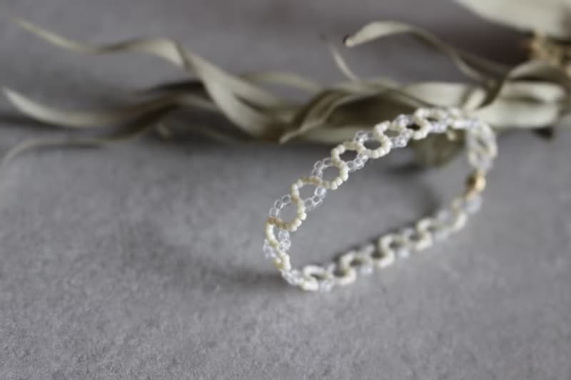 ビーズブレスレット　【　naminami　】　シロ　マグネット金具