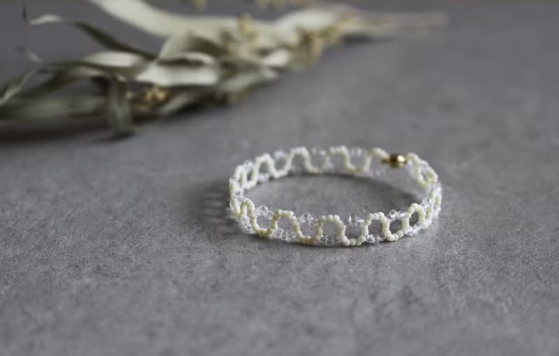 ビーズブレスレット　【　naminami　】　シロ　マグネット金具