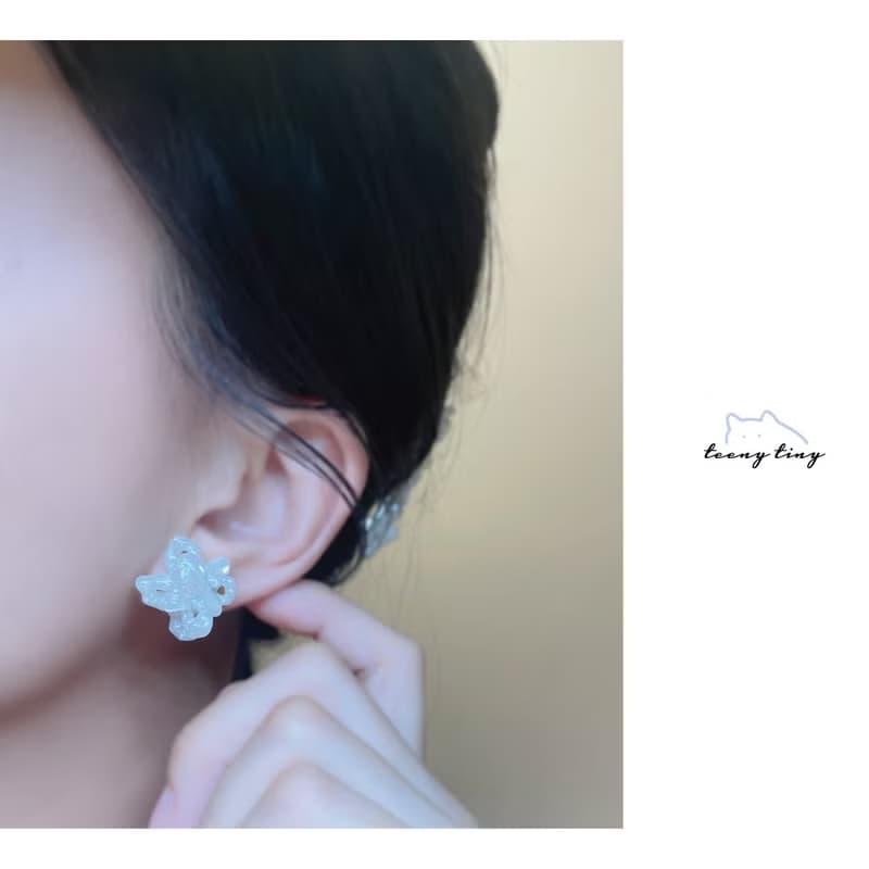 Room 1001 | 毛線球 • 兩色 手工耳環/耳夾/戒指