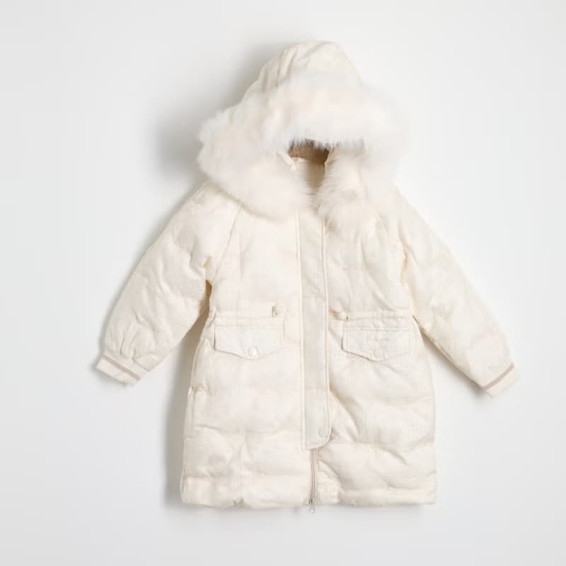 BIR 刺繡工藝 連帽羽絨外套