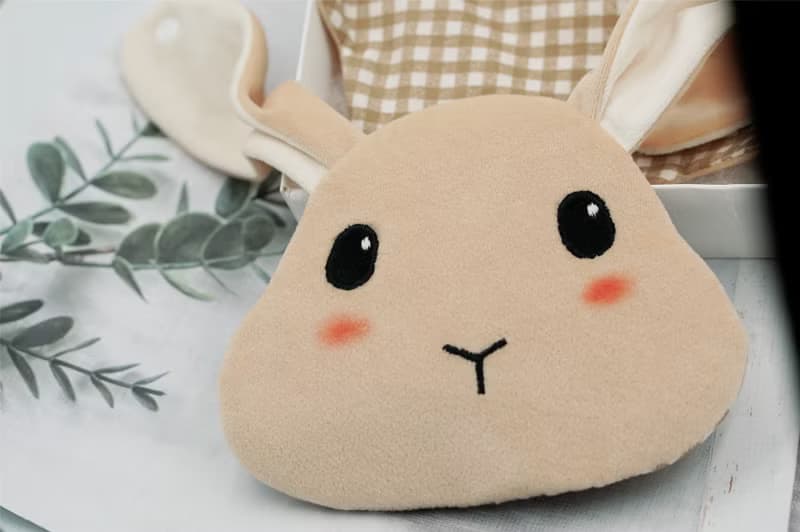 Bucute肥肥兔的彌月禮盒組/口水巾/護身符/手搖鈴/彌月