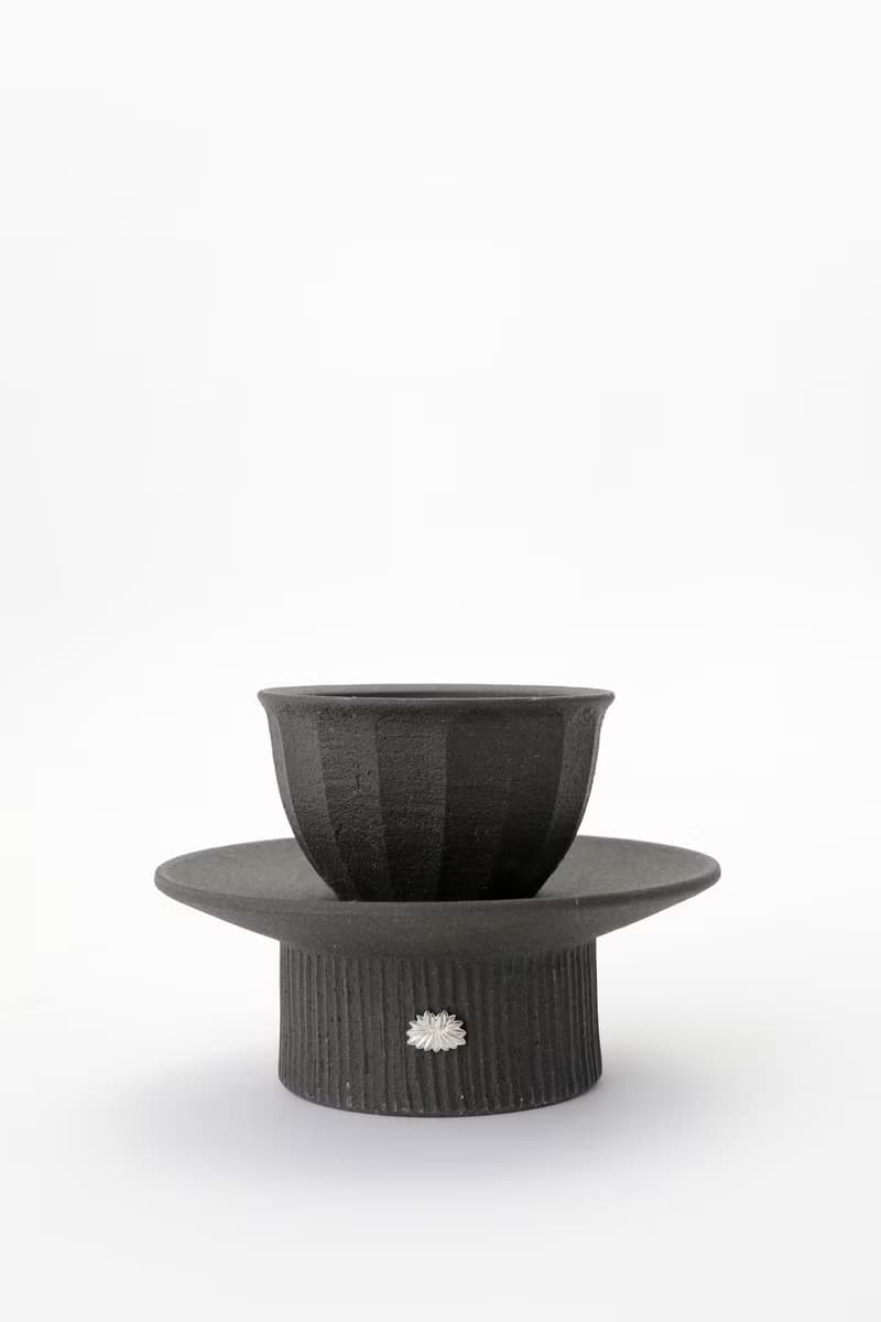 DONONG Silver Decoration Pedestal Cups and Black Soil Teapot with Copper Handle