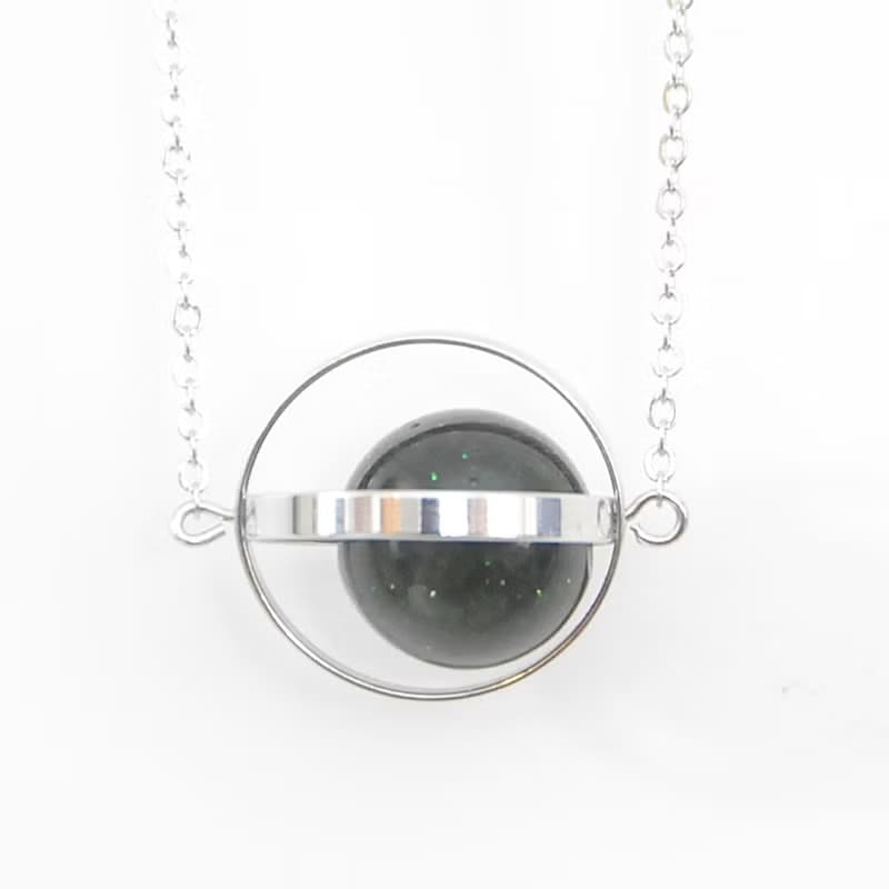 神秘星球。宇宙。銀環。綠砂。項鍊 Mysterious Planet。Galaxy。Sliver Ring。Sandstone。Necklace。生日禮物。閨蜜禮物。姐妹禮物