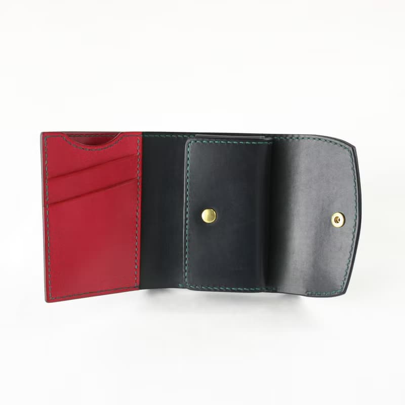 手染め手縫いの革財布　Elegant Flower Black