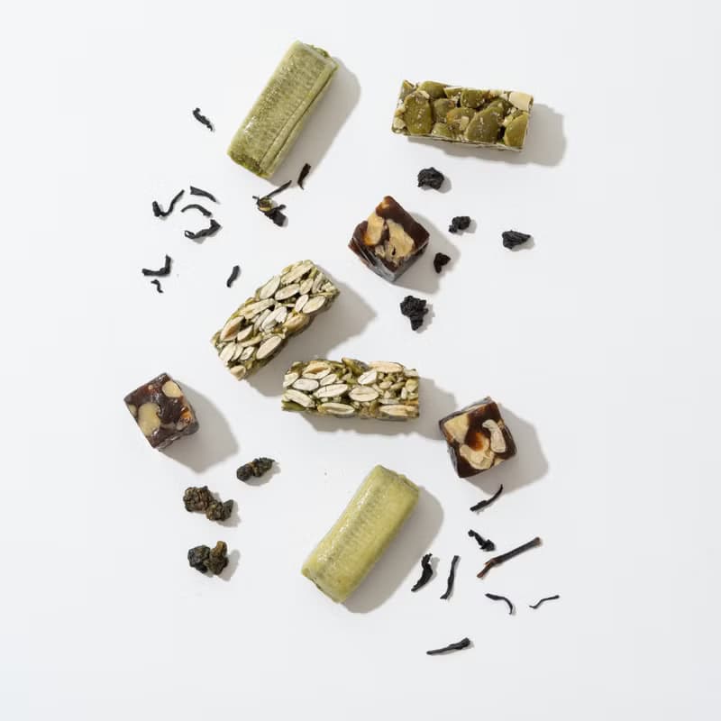 七三茶堂 風味色譜茶禮盒丨立體茶包 + 茶點心【附提袋】