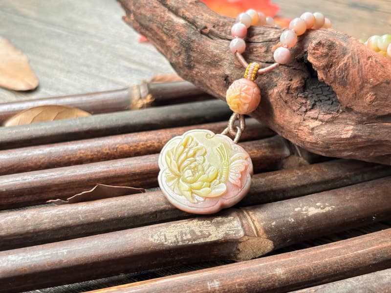 【一物一圖】天然鹽源瑪瑙蝶 戀花雕刻平安鎖 連珠鍊設計款項鍊