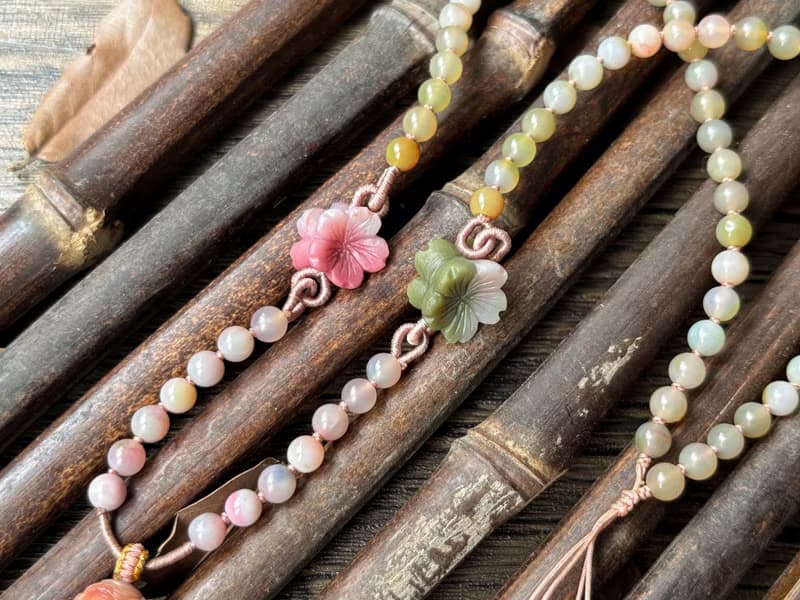 【一物一圖】天然鹽源瑪瑙蝶 戀花雕刻平安鎖 連珠鍊設計款項鍊