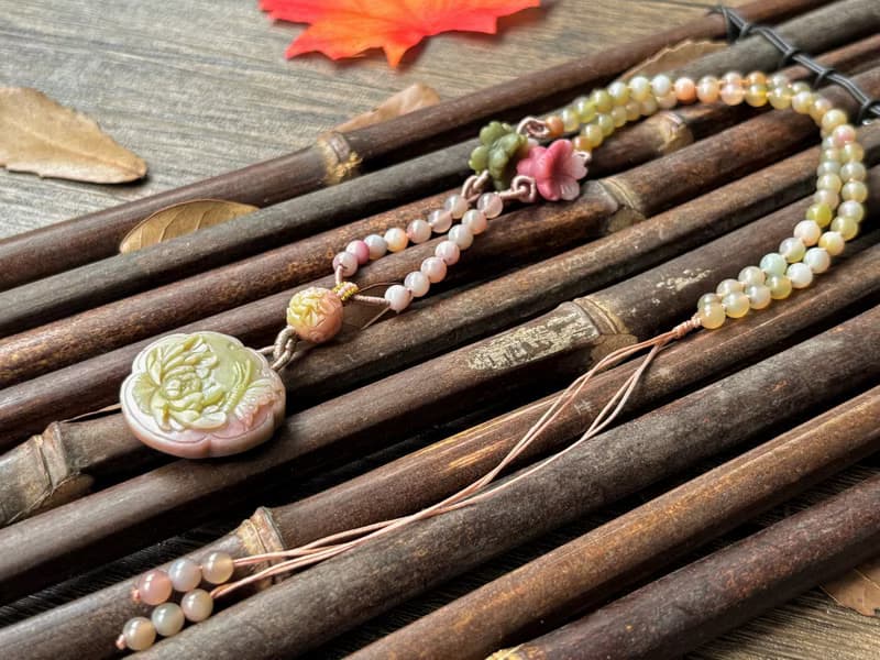 【一物一圖】天然鹽源瑪瑙蝶 戀花雕刻平安鎖 連珠鍊設計款項鍊