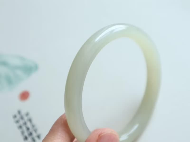 天然晴水和田玉手鐲 冰底晴水料 顏色美 玉質溫潤 水頭足 57圈口