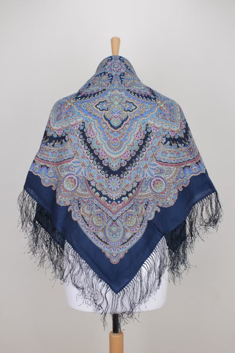 Authentic Pavlovo Posad Russian Shawl Scarf Soft 100% Wool 89x89 cm 1926-14