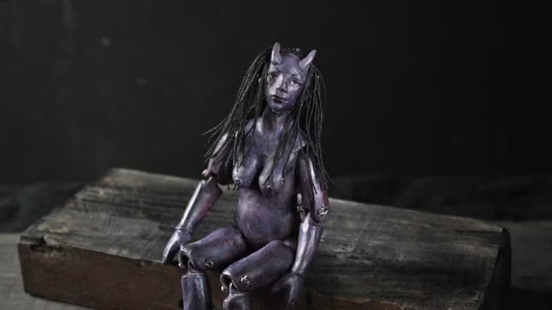 魅魔女士 (雕塑 陶偶 公仔)