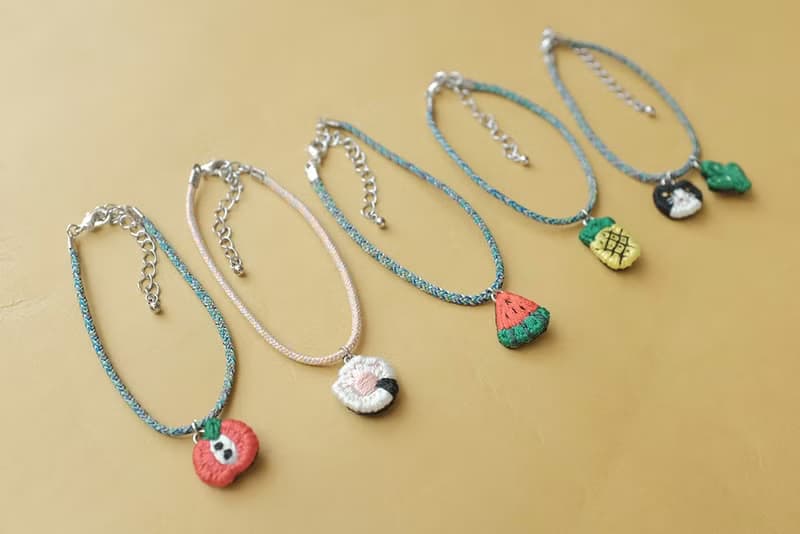 by.dorisliu ( emoji 人手 刺繡 手鏈 ) 西瓜仔