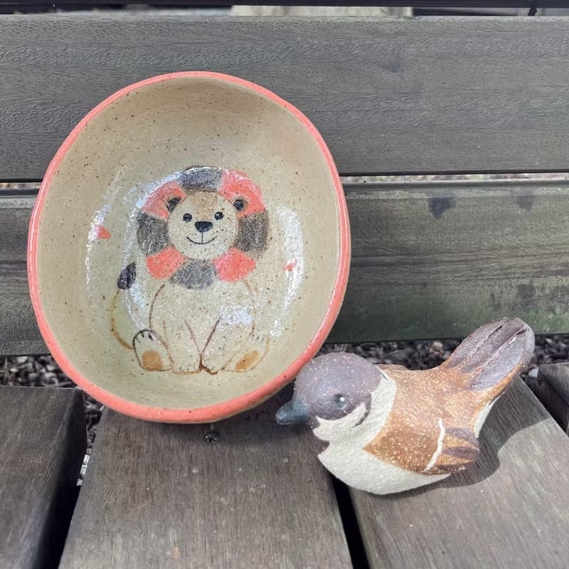 A Lu 快樂獅子陶碗盤| 原創手作手繪 | 美國進口陶土 僅此一件