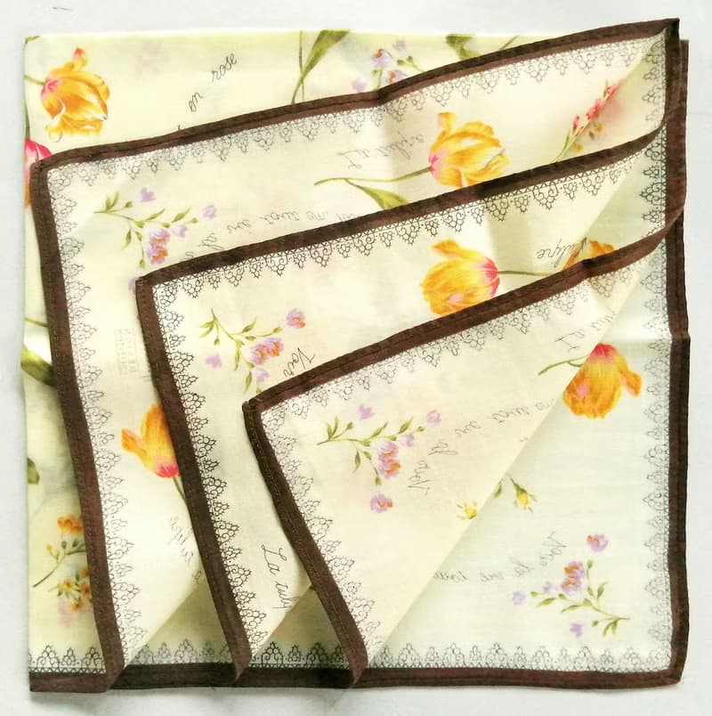 Hallmark Vintage Handkerchief Floral Spring Gift 19 x 19 inches