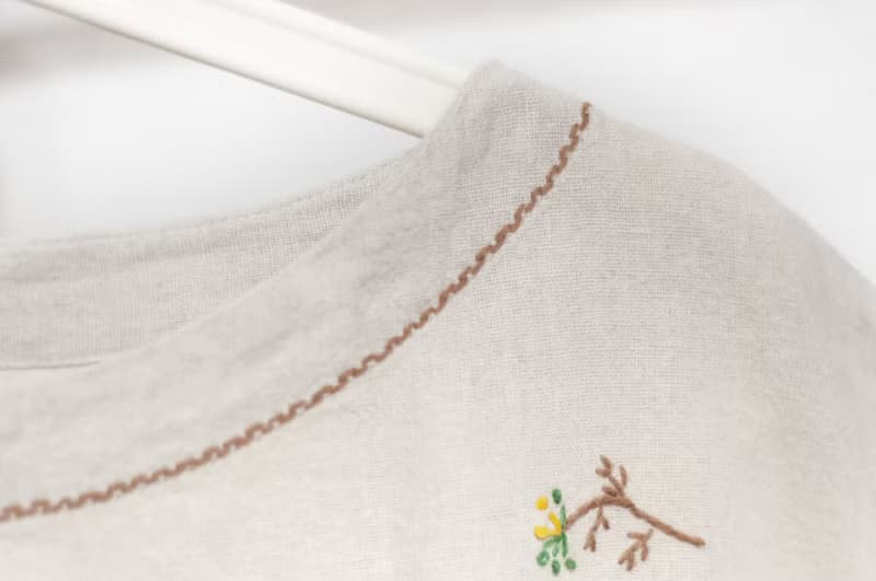 女裝 有機純棉刺繡上衣 手工棉手繡上衣 手織布寬版-蒲公英花朵風
