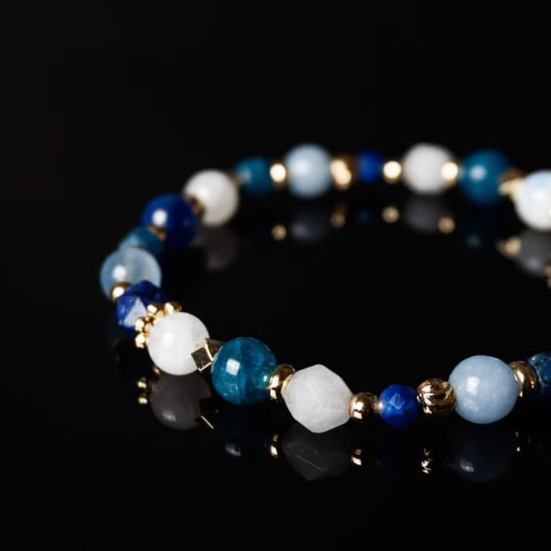 碧藍蒼穹 // 月光石青金石海洋藍寶藍晶石 手鍊 // 溝通表達 療癒
