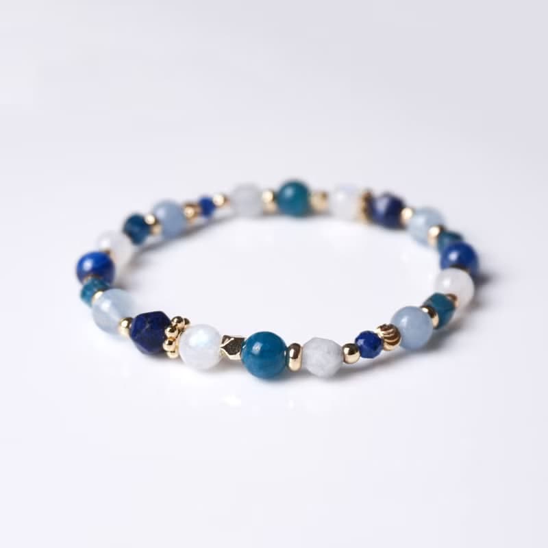 碧藍蒼穹 // 月光石青金石海洋藍寶藍晶石 手鍊 // 溝通表達 療癒