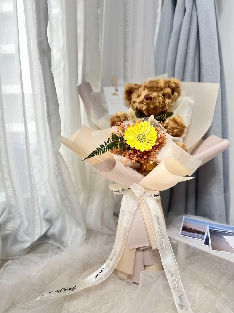 48hr出貨  泰迪熊太陽花束 畢業花束/乾燥花/擴香花