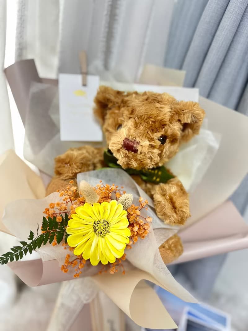 48hr出貨  泰迪熊太陽花束 畢業花束/乾燥花/擴香花