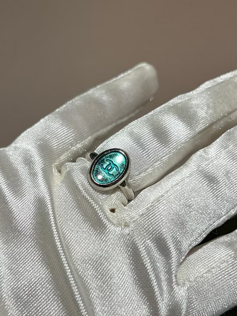 Chanel稀有綠色橢圓銀色中古戒指 絨面首飾盒 情人節禮物