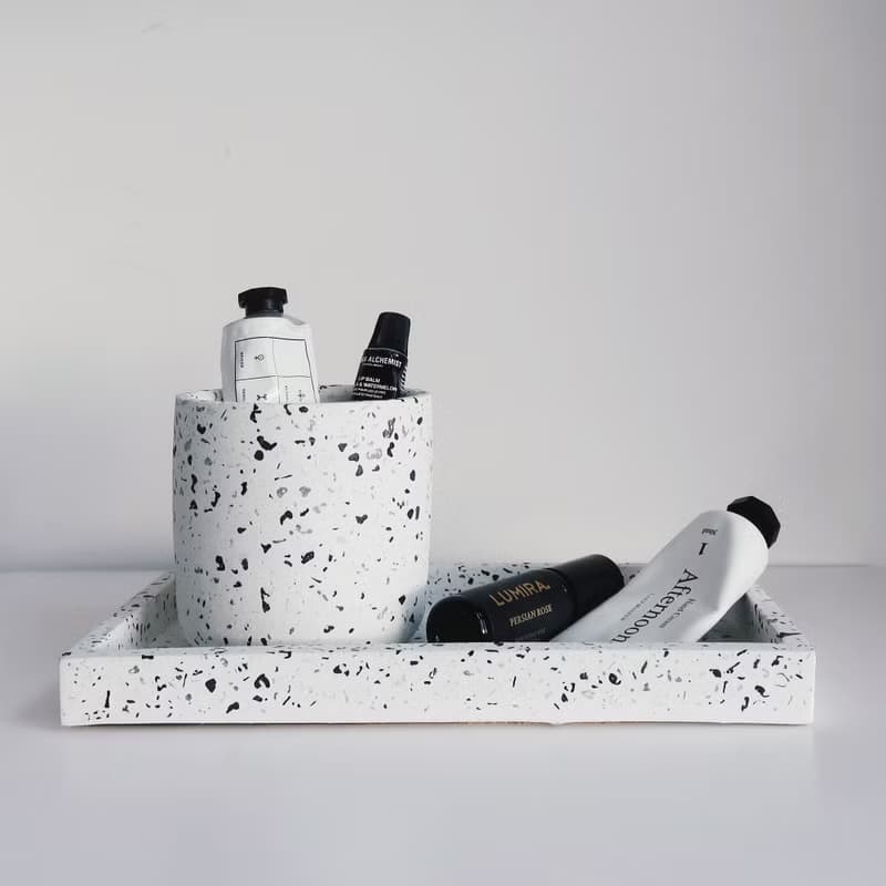 TERRAZZO 磨石子 | 經典黑白水泥圓形盆器・筆筒・桌面收納