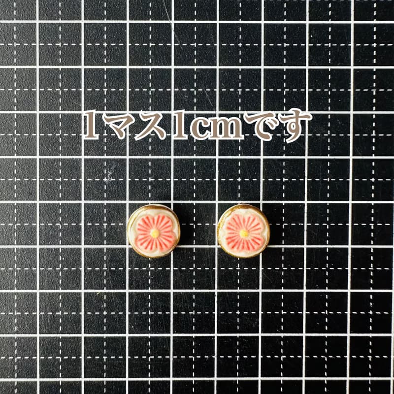 【再販】桜色 お花 陶器 金継ぎ ピアス イヤリング ノンホールピアス 小さい 小ぶり シンプル 花 桜 ピンク 陶磁器 ゴールド 金 やきもの 黄色 イエロー