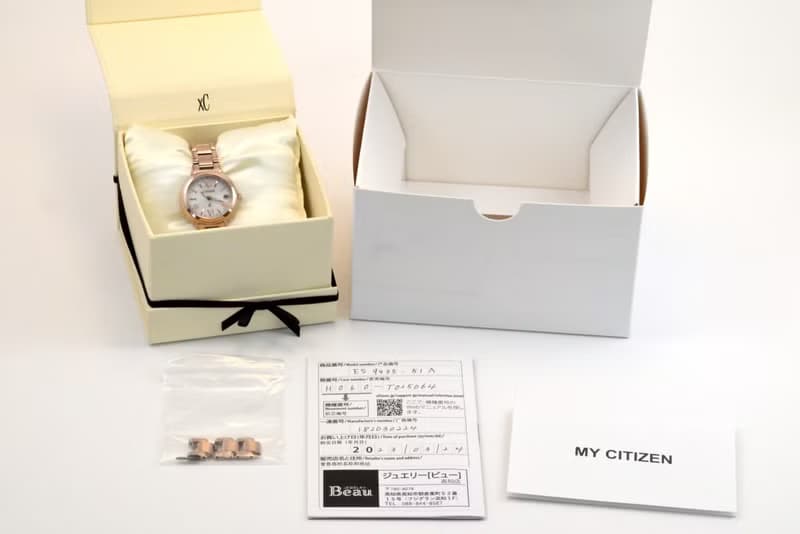 送料無料 CITIZEN シチズン Xc クロッシー basic collection ES9435-51A 女性用 電波ソーラー腕時計 手錶