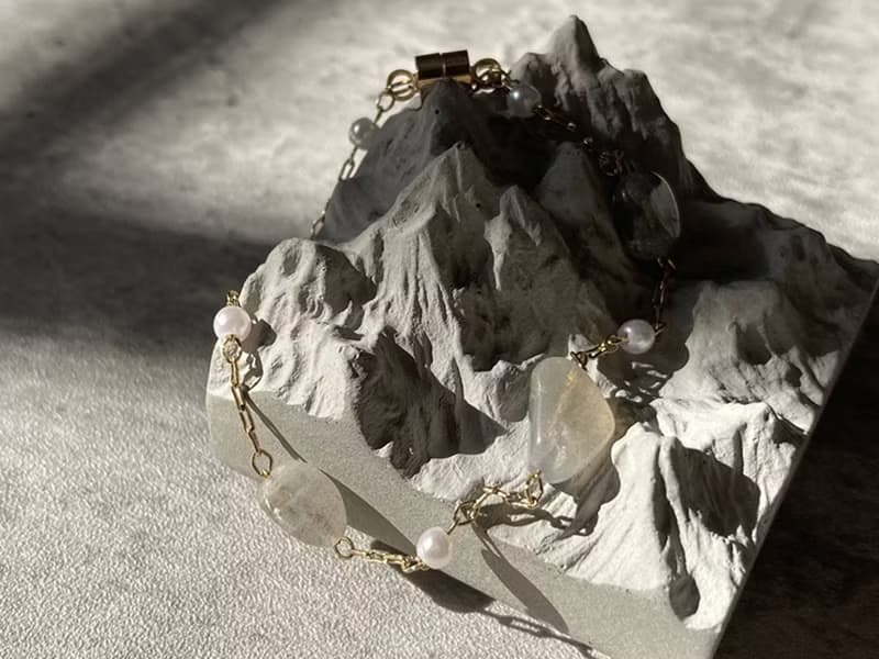 【簡約小清新 。拉長石手鍊】磁吸扣、注14K金、珍珠|易配戴