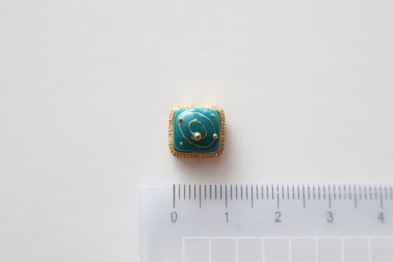 Journal-小宇宙 (天然藍松石)高瓷藍松 18k金鑽石萬用路路通吊墜