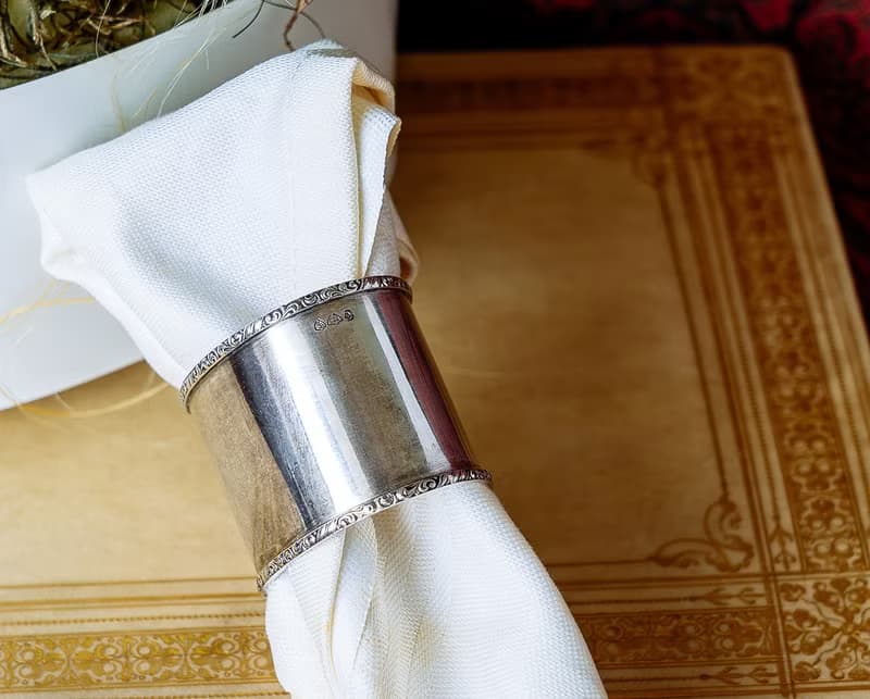 簡約花邊銀餐巾套環 - 西洋古董