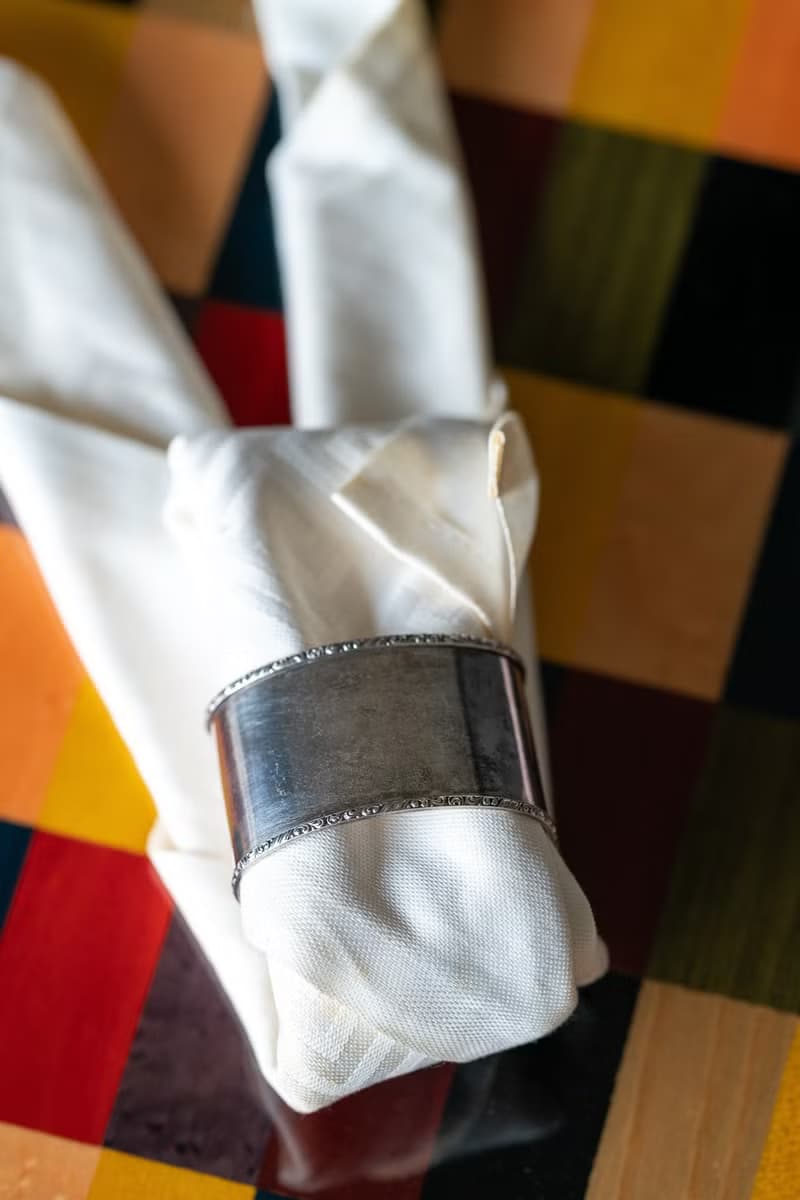 簡約花邊銀餐巾套環 - 西洋古董