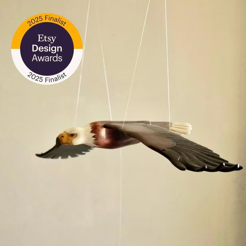 美國白頭海鵰木雕吊飾, 細緻雕刻工藝, 展翼飛翔的居家藝術