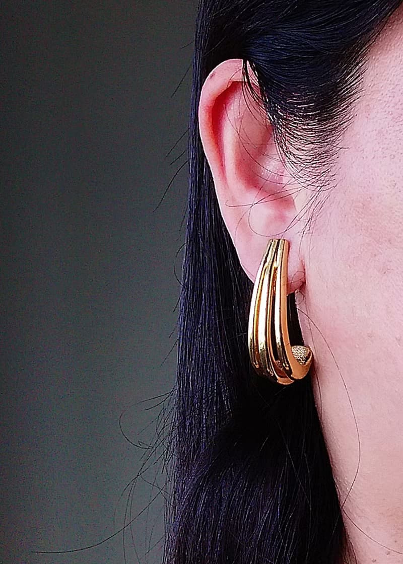 vintage jewelry  古典金色勾型夾式耳環