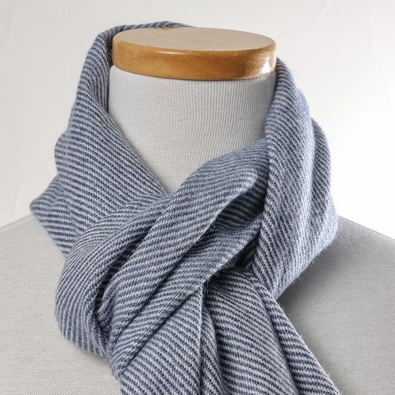 【窄版】喀什米爾羊毛圍巾 深藍斜紋 脖圍 手工機織