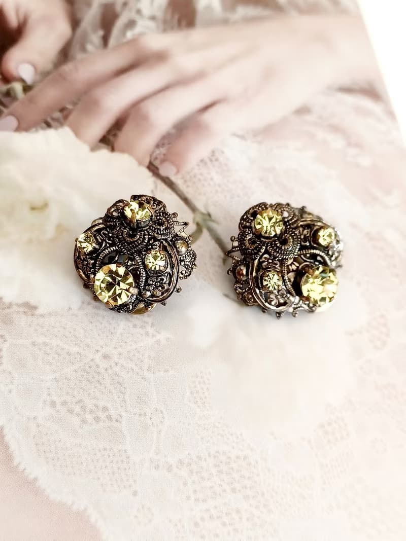 vintage jewelry  西德製 古董儽絲綴萊茵鑽造型 夾式耳環