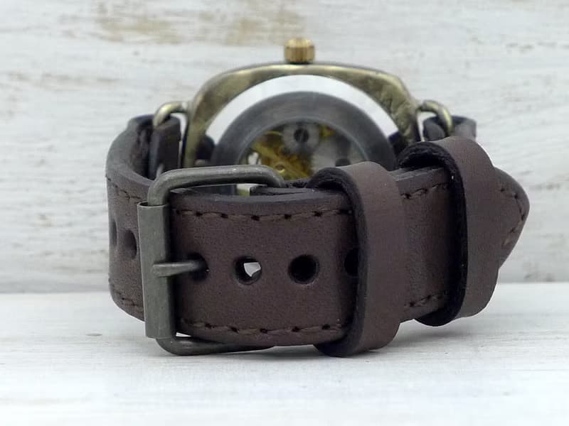 手作り腕時計 BHW128 手巻きBrass(真鍮)36mmクッションケース ミシンステッチBR アラビア数字 Hand craft watch