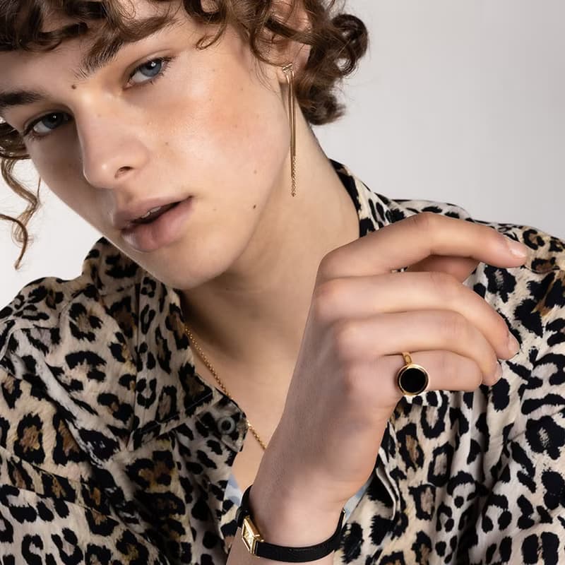 NCT PICK | ROCA ROUND ONYX RING