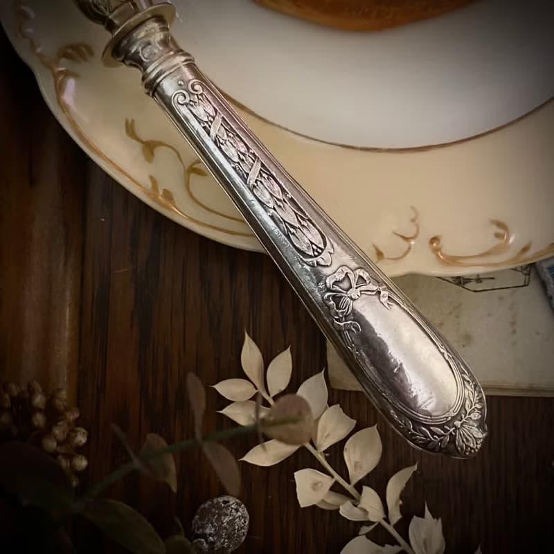 法國 Belle Époque × 路易十六復興風格 蝴蝶結紋 純銀冰淇淋鏟